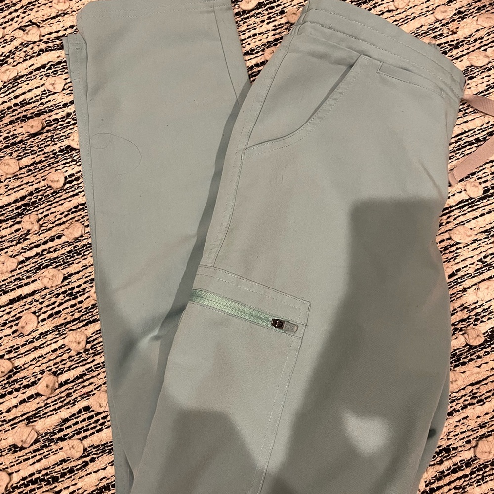 Figs Yola Pants